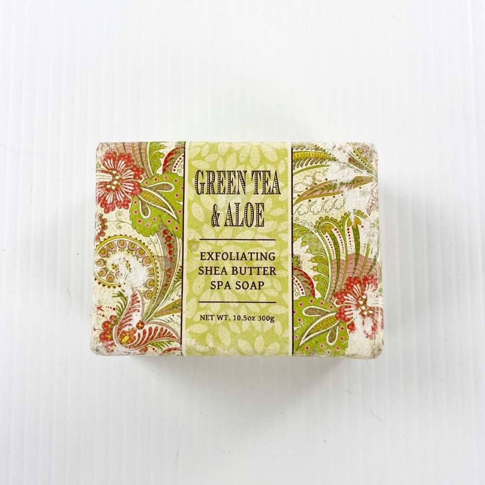 Greenwich Green Tea & Aloe Exfoliating Shea Butter Spa Soap